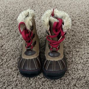 Baby Gap 9T Brown and Red Winter Boots